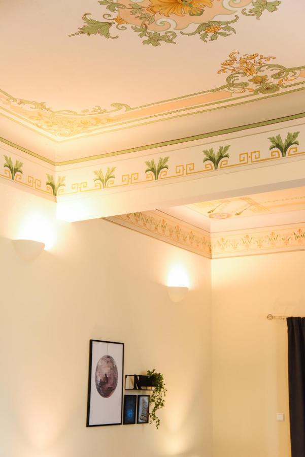 Neoclassical Athens Residence Atenas Exterior foto